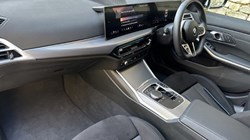 2025 (25) BMW 3 SERIES 320i M Sport 4dr Saloon 4805527