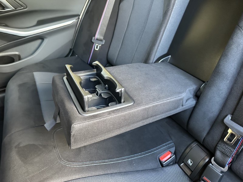 2025 (25) BMW 3 SERIES 320i M Sport 4dr Saloon 4805540