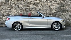 2015 (15) BMW 2 SERIES 220d M Sport Convertible 4783412