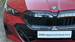 2025 (74) BMW 5 SERIES 550e xDrive M Sport Pro Saloon 4799073