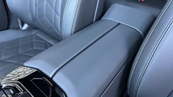 2025 (74) BMW 5 SERIES 550e xDrive M Sport Pro Saloon 4799070