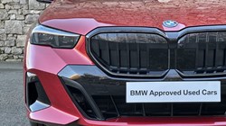 2025 (74) BMW 5 SERIES 550e xDrive M Sport Pro Saloon 4799098