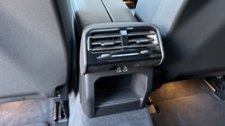 2025 (74) BMW 5 SERIES 550e xDrive M Sport Pro Saloon 4799083