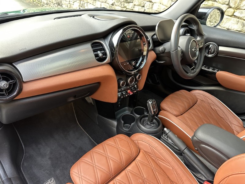 2023 (73) MINI HATCHBACK 1.5 Cooper Exclusive 5dr Auto 4804670