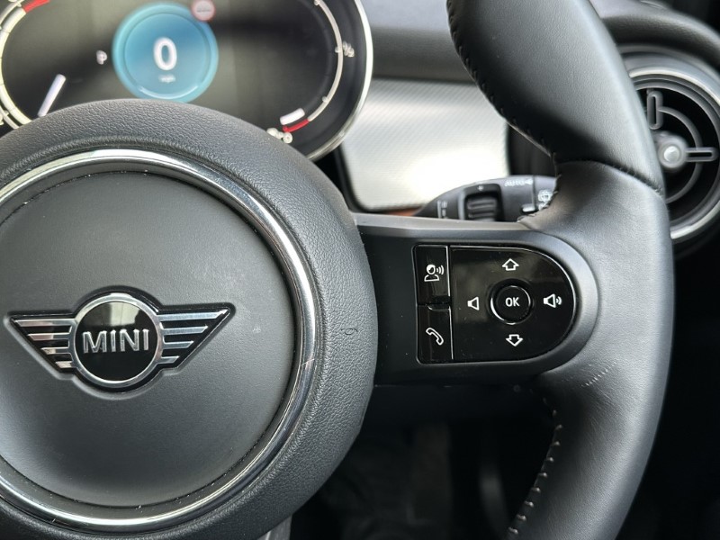 2023 (73) MINI HATCHBACK 1.5 Cooper Exclusive 5dr Auto 4804665