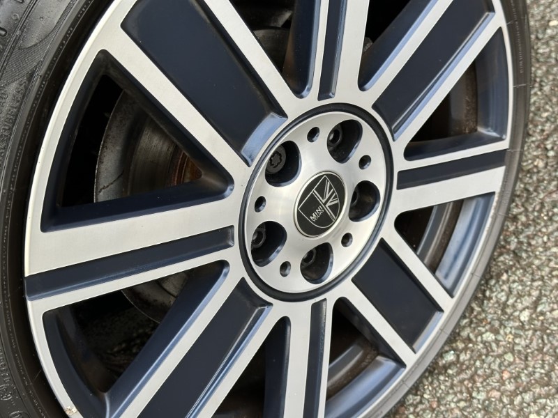 2023 (73) MINI HATCHBACK 1.5 Cooper Exclusive 5dr Auto 4804689