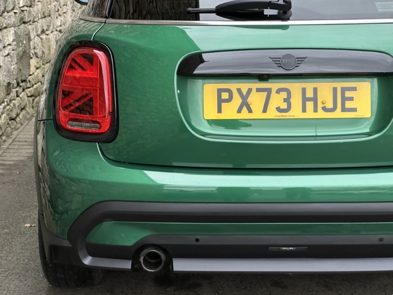 2023 (73) MINI HATCHBACK 1.5 Cooper Exclusive 5dr Auto 4804641