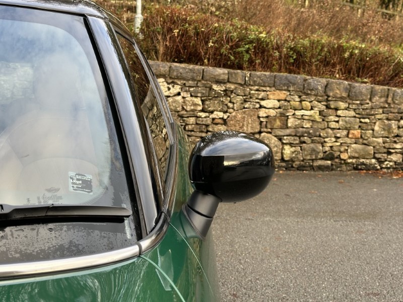 2023 (73) MINI HATCHBACK 1.5 Cooper Exclusive 5dr Auto 4804687