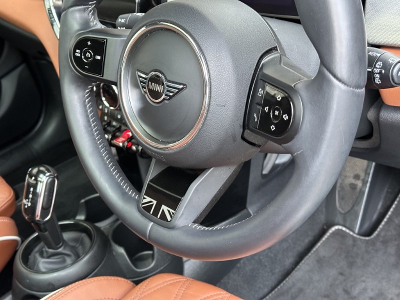 2023 (73) MINI HATCHBACK 1.5 Cooper Exclusive 5dr Auto 4804649