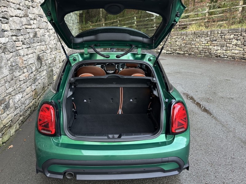 2023 (73) MINI HATCHBACK 1.5 Cooper Exclusive 5dr Auto 4804644