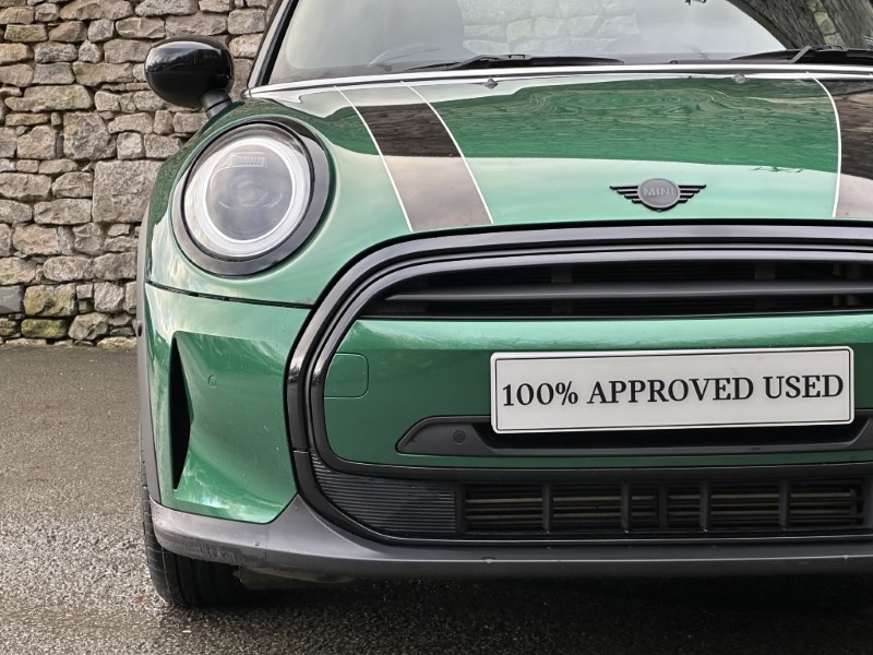 2023 (73) MINI HATCHBACK 1.5 Cooper Exclusive 5dr Auto 4804701