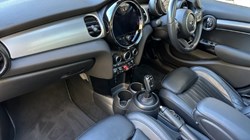 2022 (72) MINI HATCHBACK 1.5 Cooper Exclusive 5dr Auto 4791956