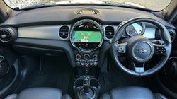 2022 (72) MINI HATCHBACK 1.5 Cooper Exclusive 5dr Auto 4791940