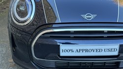 2022 (72) MINI HATCHBACK 1.5 Cooper Exclusive 5dr Auto 4791952