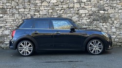 2022 (72) MINI HATCHBACK 1.5 Cooper Exclusive 5dr Auto 4791926