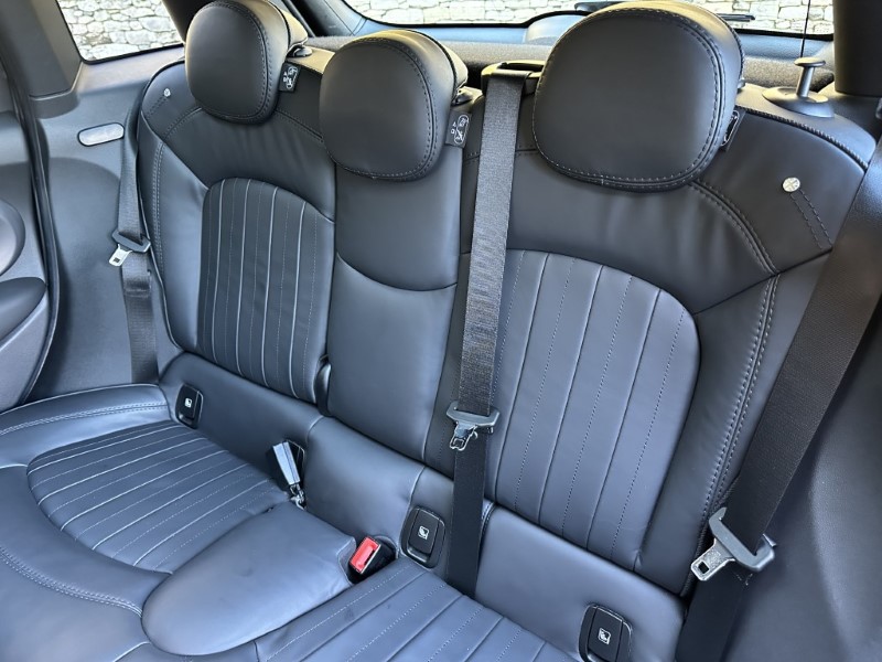 2022 (72) MINI HATCHBACK 1.5 Cooper Exclusive 5dr Auto 4791971