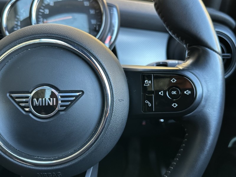 2022 (72) MINI HATCHBACK 1.5 Cooper Exclusive 5dr Auto 4791951