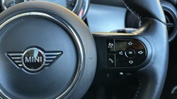 2022 (72) MINI HATCHBACK 1.5 Cooper Exclusive 5dr Auto 4791951