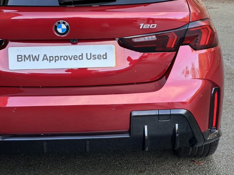 2025 (25) BMW 1 SERIES 120 M Sport 5dr  4832585