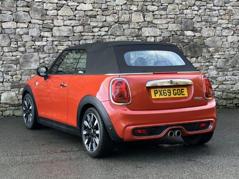 2019 (69) MINI CONVERTIBLE 2.0 Cooper S Exclusive II Convertible  4839676