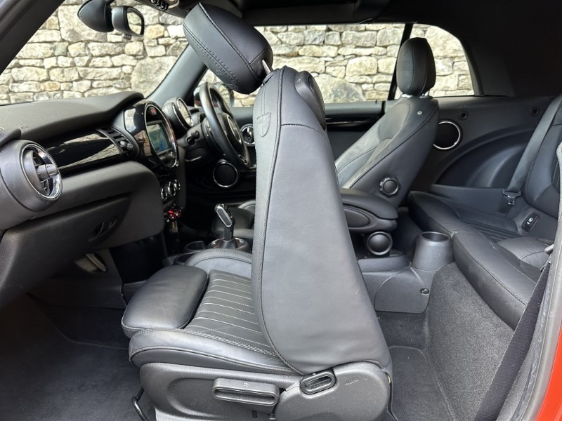 2019 (69) MINI CONVERTIBLE 2.0 Cooper S Exclusive II Convertible  4839714