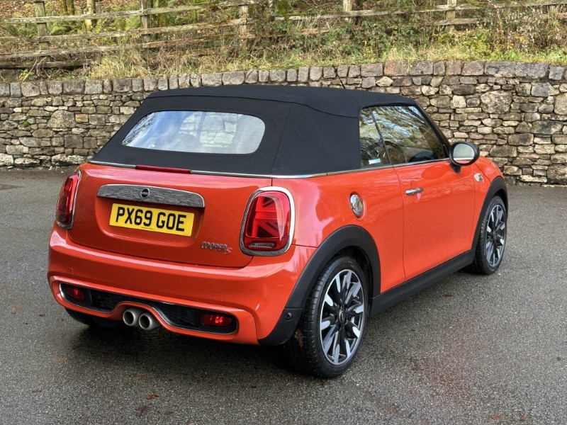 2019 (69) MINI CONVERTIBLE 2.0 Cooper S Exclusive II Convertible  4839699