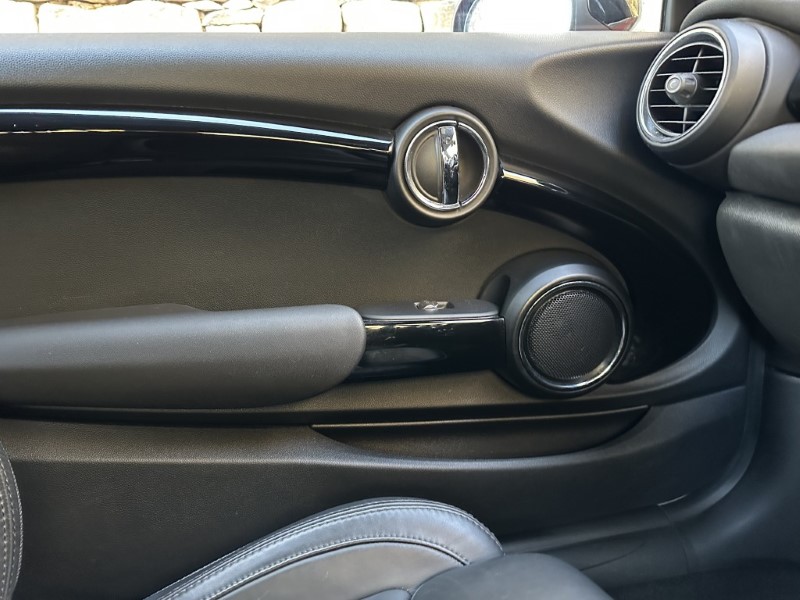 2019 (69) MINI CONVERTIBLE 2.0 Cooper S Exclusive II Convertible  4839653