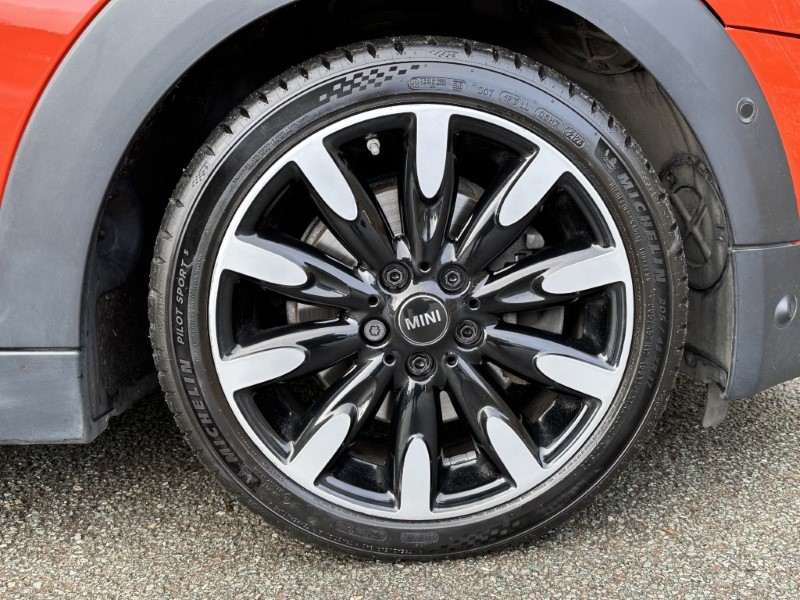 2019 (69) MINI CONVERTIBLE 2.0 Cooper S Exclusive II Convertible  4839719