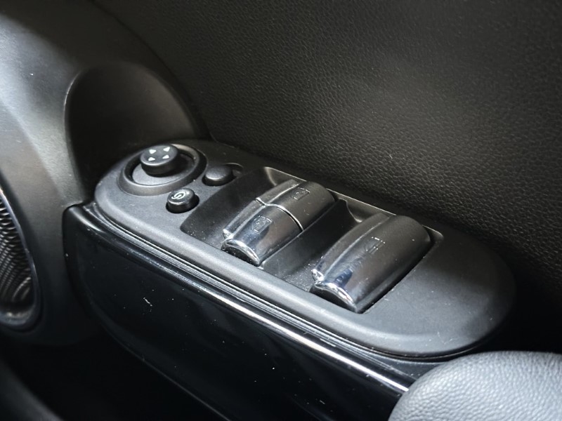 2019 (69) MINI CONVERTIBLE 2.0 Cooper S Exclusive II Convertible  4839655