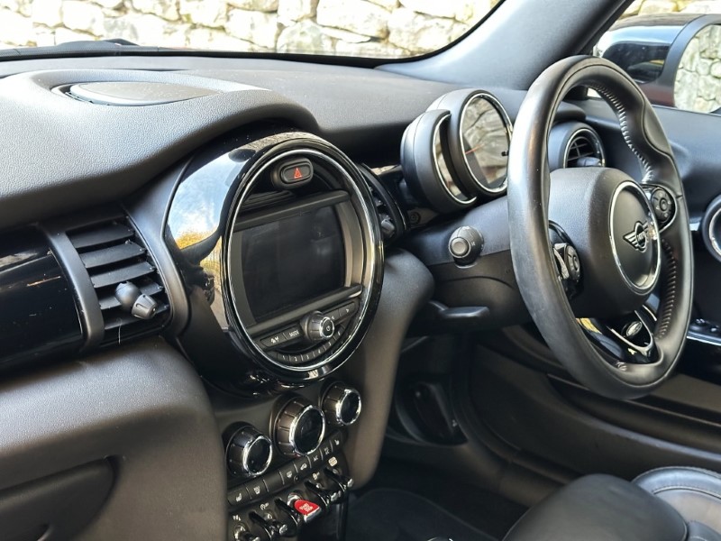 2019 (69) MINI CONVERTIBLE 2.0 Cooper S Exclusive II Convertible  4839665