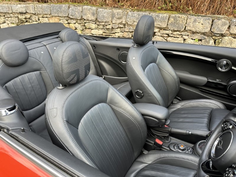 2019 (69) MINI CONVERTIBLE 2.0 Cooper S Exclusive II Convertible  4839712