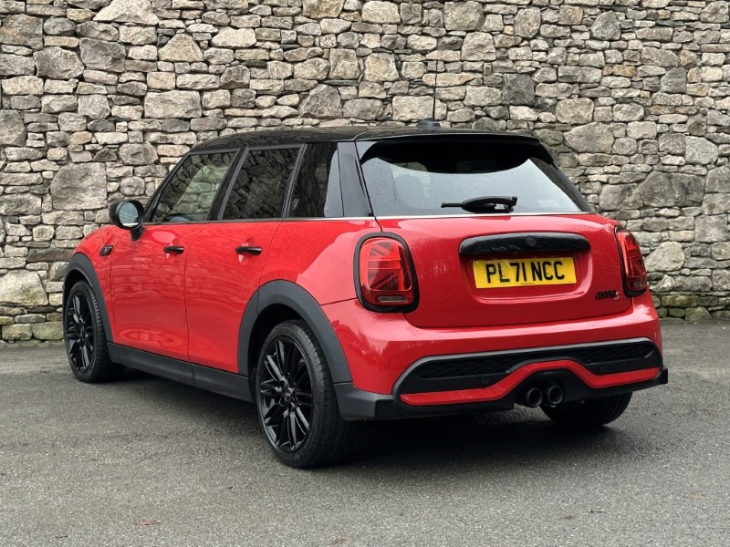2021 (71) MINI HATCHBACK 2.0 Cooper S Exclusive 5dr Auto