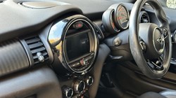 2019 (19) MINI HATCHBACK 1.5 Cooper Exclusive II 3dr Auto 4831238