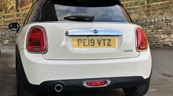 2019 (19) MINI HATCHBACK 1.5 Cooper Exclusive II 3dr Auto 4831211