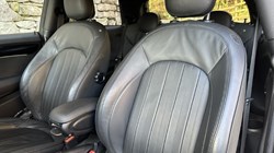 2019 (19) MINI HATCHBACK 1.5 Cooper Exclusive II 3dr Auto 4831240