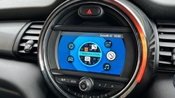 2020 (20) MINI HATCHBACK 1.5 Cooper Sport II 3dr 4807520