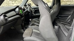 2020 (20) MINI HATCHBACK 1.5 Cooper Sport II 3dr 4807510