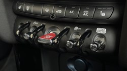 2022 (72) MINI HATCHBACK 1.5 Cooper Classic 3dr Auto 4818356