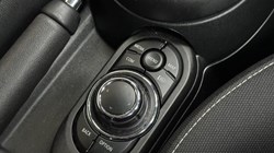 2022 (72) MINI HATCHBACK 1.5 Cooper Classic 3dr Auto 4818353