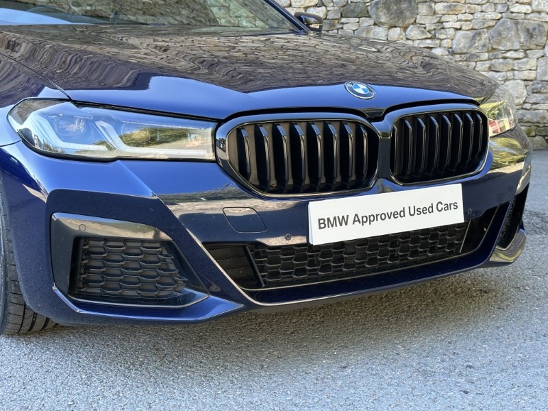 2020 (70) BMW 5 SERIES 530d xDrive MHT M Sport Edition Saloon  4802873