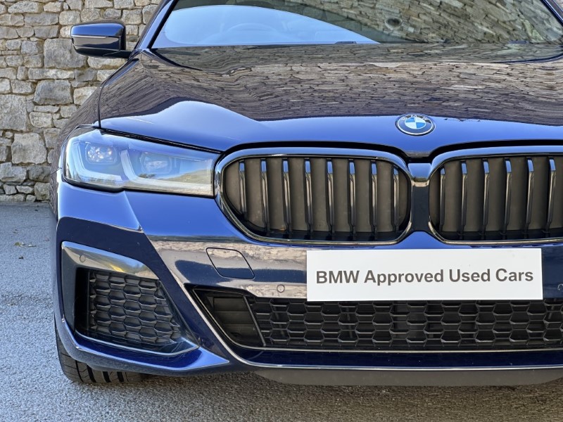 2020 (70) BMW 5 SERIES 530d xDrive MHT M Sport Edition Saloon  4802874
