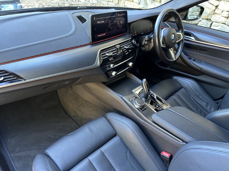 2020 (70) BMW 5 SERIES 530d xDrive MHT M Sport Edition Saloon  4802842