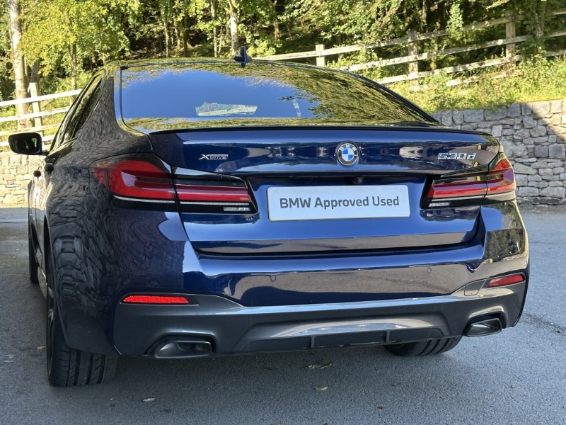 2020 (70) BMW 5 SERIES 530d xDrive MHT M Sport Edition Saloon  4802810