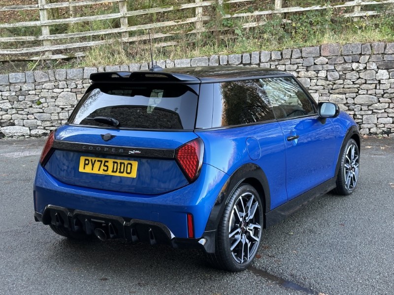 2025 (75) MINI COOPER 2.0 John Cooper Works 3dr Auto 4807896