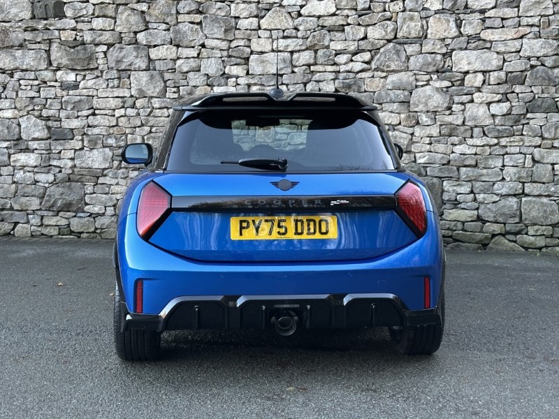 2025 (75) MINI COOPER 2.0 John Cooper Works 3dr Auto 4807866