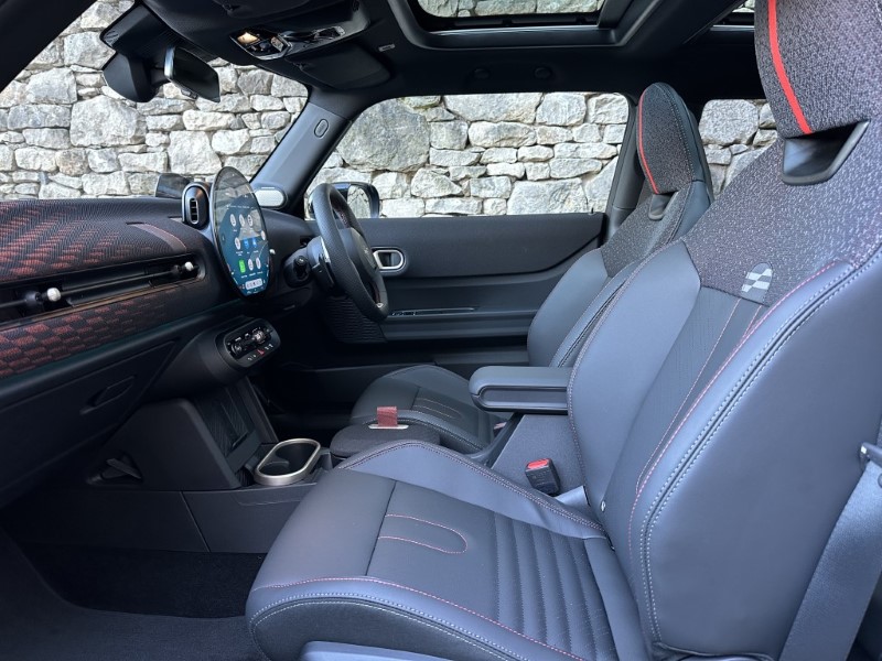 2025 (75) MINI COOPER 2.0 John Cooper Works 3dr Auto 4807860