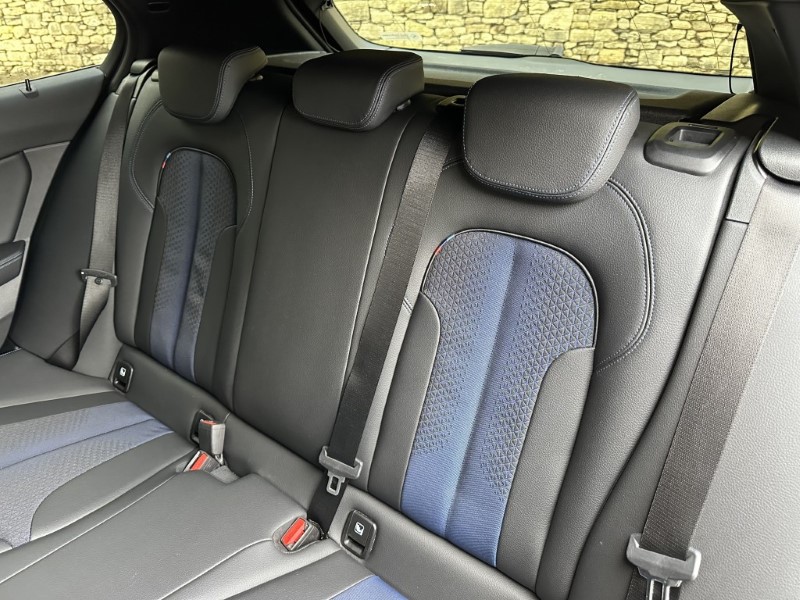 2022 (72) BMW 1 SERIES 118i M Sport 5dr  4860163