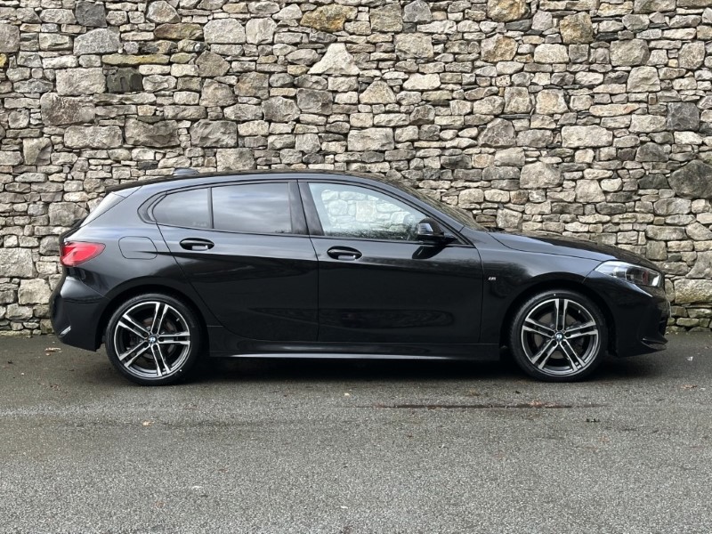 2022 (72) BMW 1 SERIES 118i M Sport 5dr  4860124