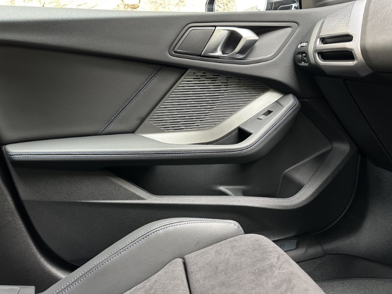 2025 (75) BMW 2 SERIES 220 M Sport 4dr Step Auto 4805637