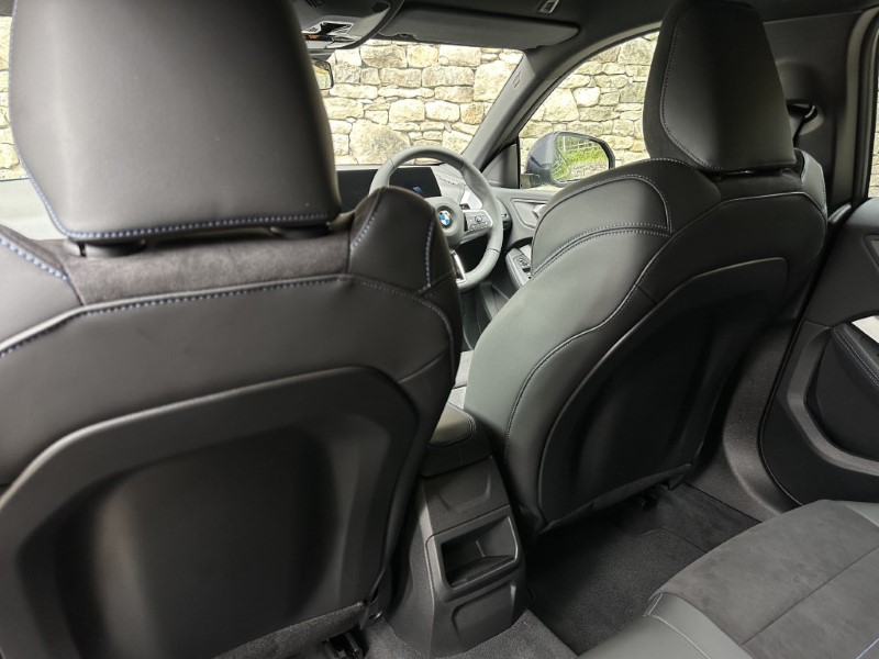 2025 (75) BMW 2 SERIES 220 M Sport 4dr Step Auto 4805664